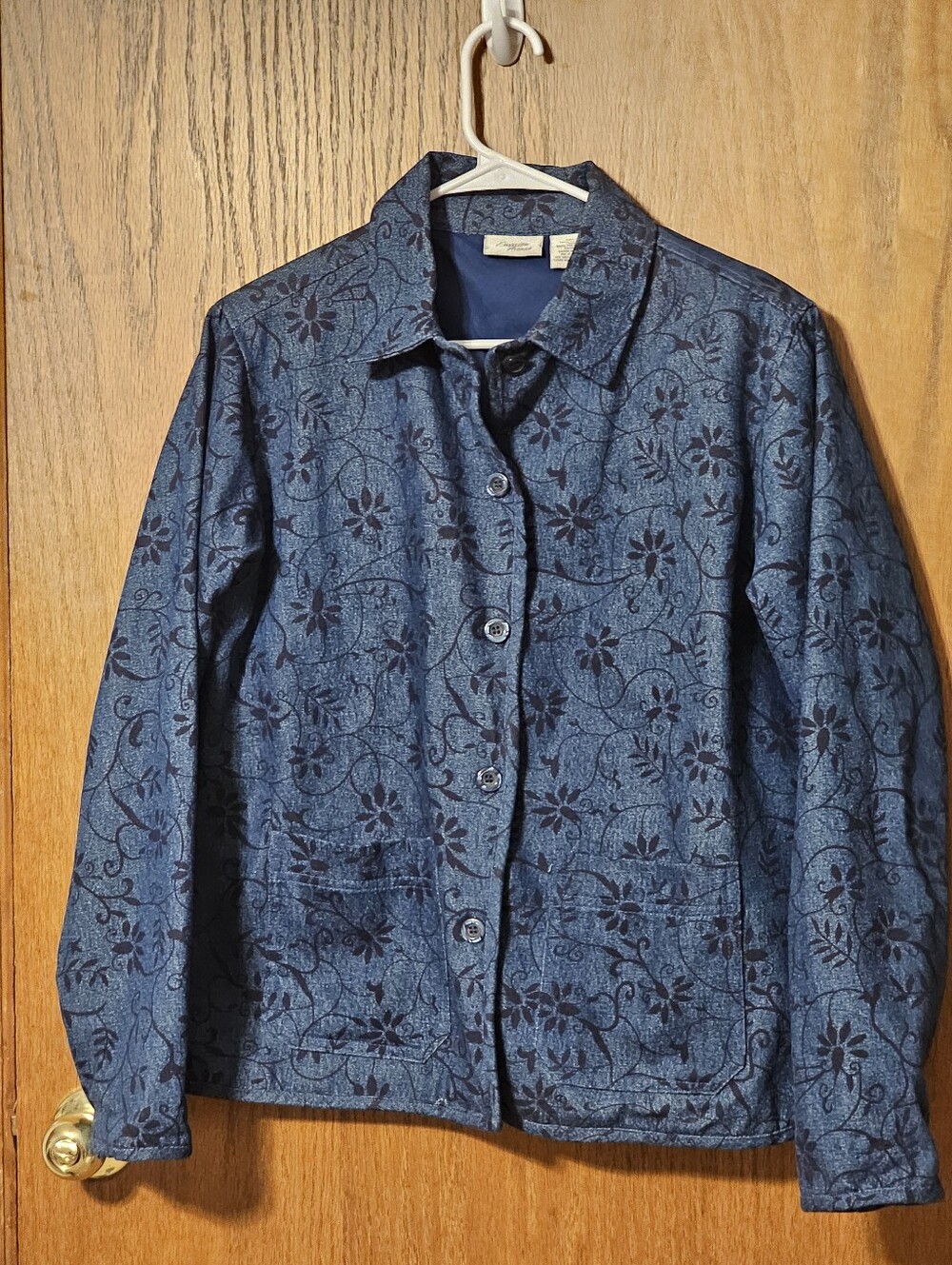Envision Avenue Women's Jacket